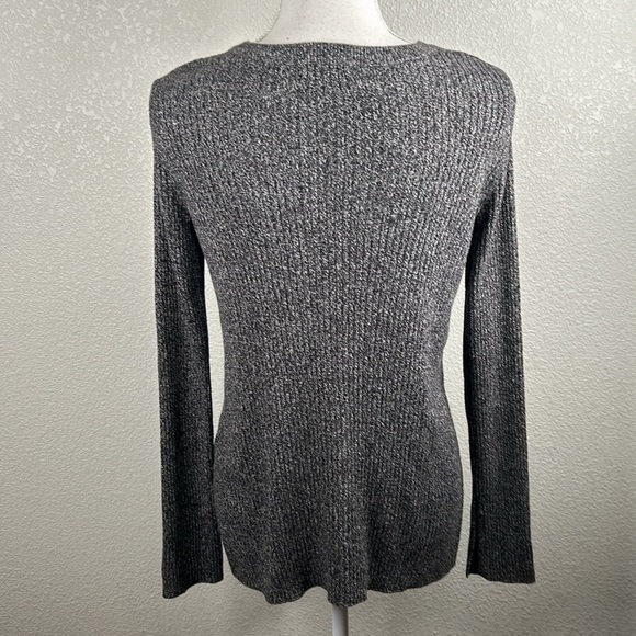 H&M Black & White Knit Long Sleeve Crew Neck Sweater Size Small - Picture 5 of 7